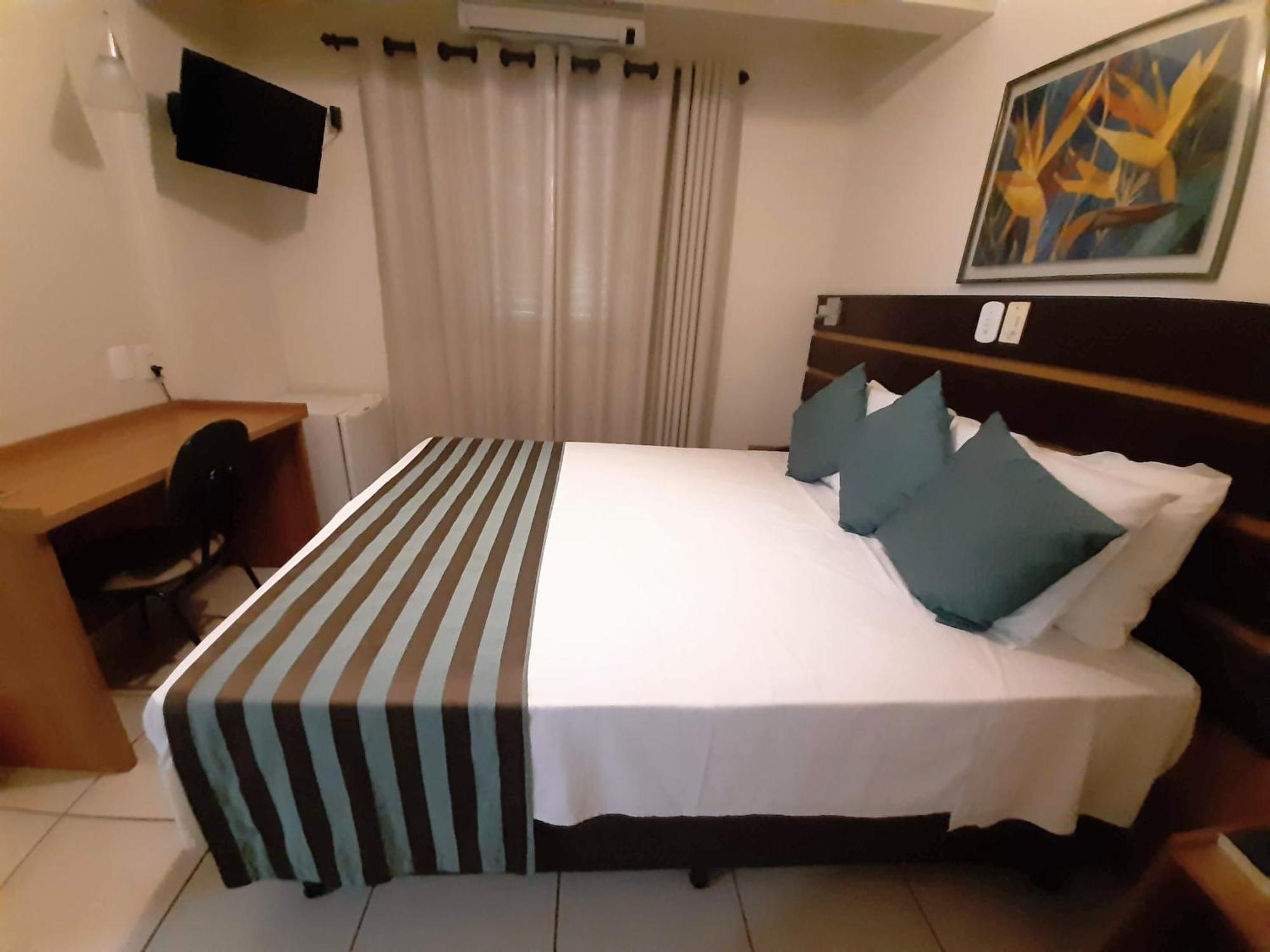 Hotel Ferraz โปว์โซ อเลเกร ห้อง รูปภาพ