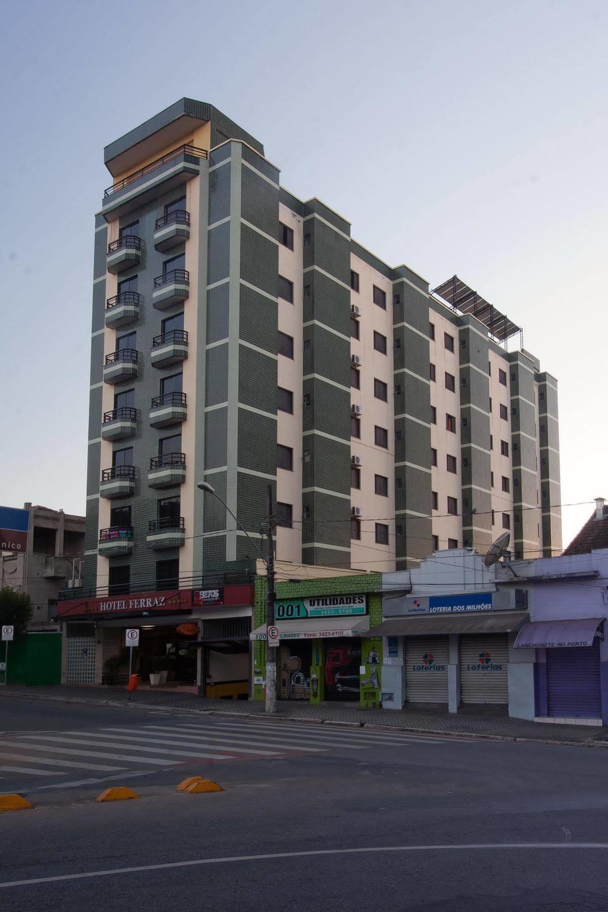 Hotel Ferraz โปว์โซ อเลเกร ภายนอก รูปภาพ