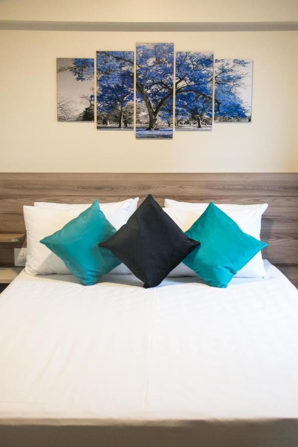 Hotel Ferraz โปว์โซ อเลเกร ภายนอก รูปภาพ