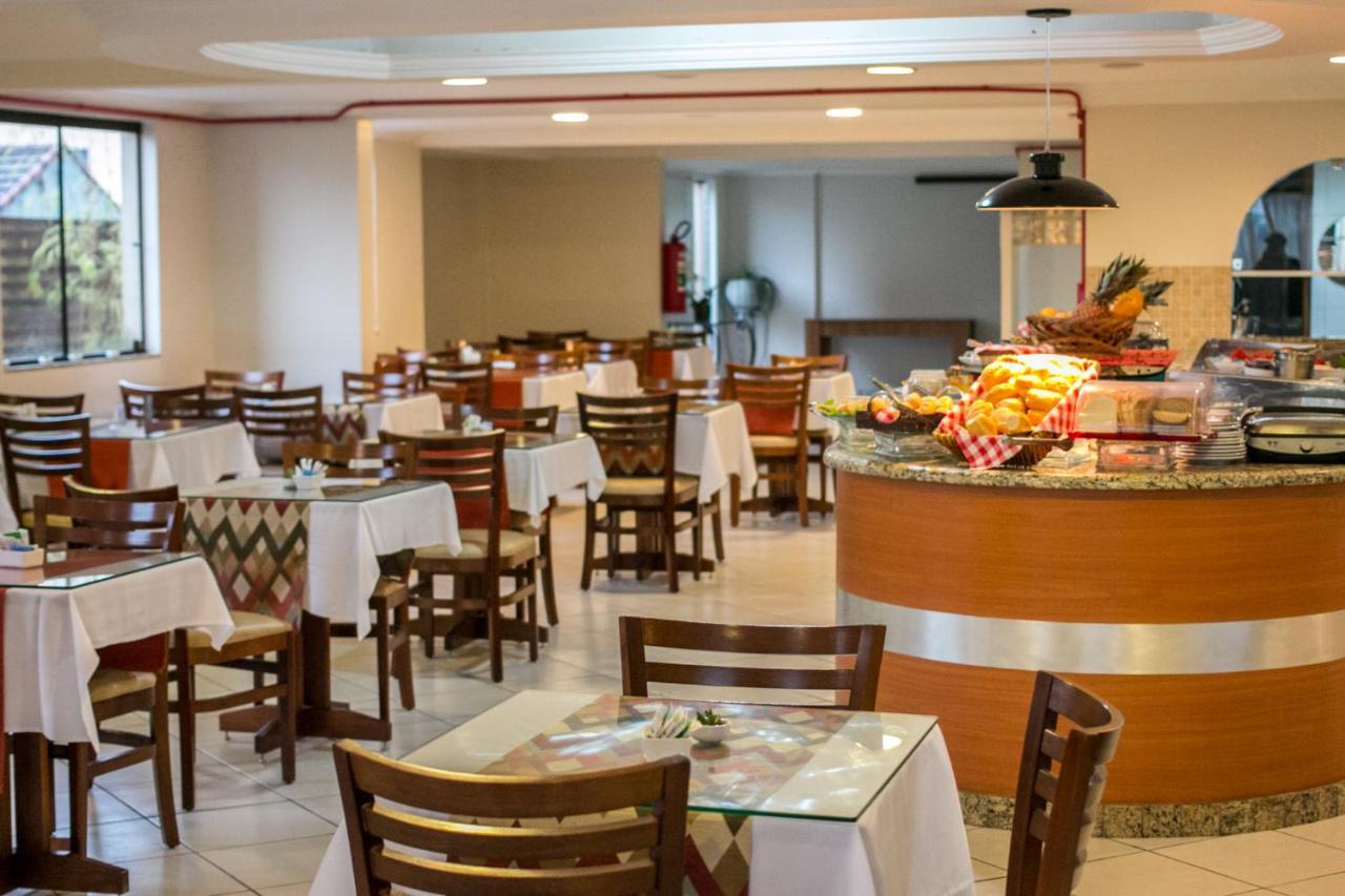 Hotel Ferraz โปว์โซ อเลเกร ภายนอก รูปภาพ