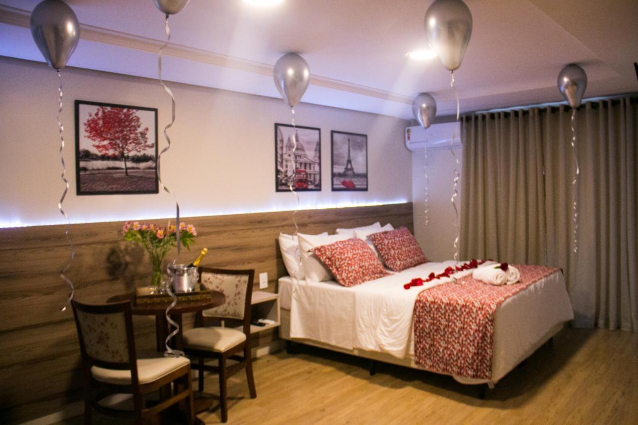 Hotel Ferraz โปว์โซ อเลเกร ภายนอก รูปภาพ