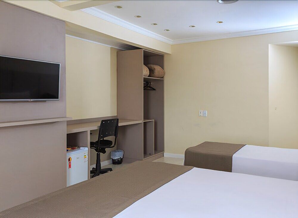 Hotel Ferraz โปว์โซ อเลเกร ภายนอก รูปภาพ